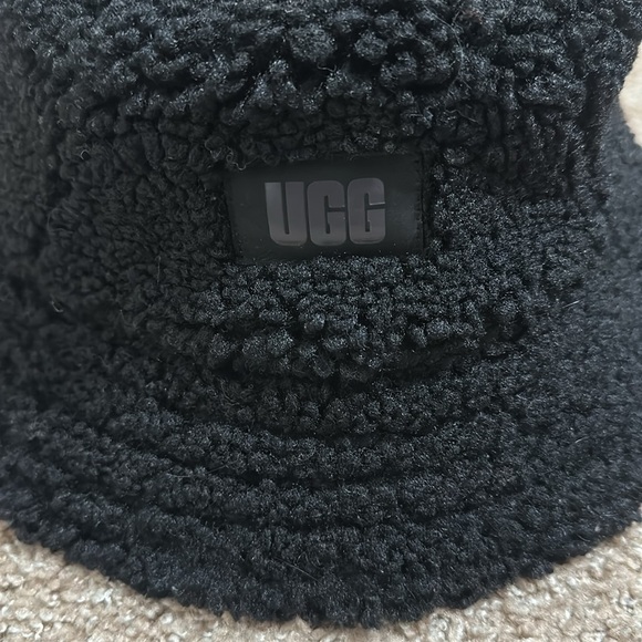 UGG main image 2
